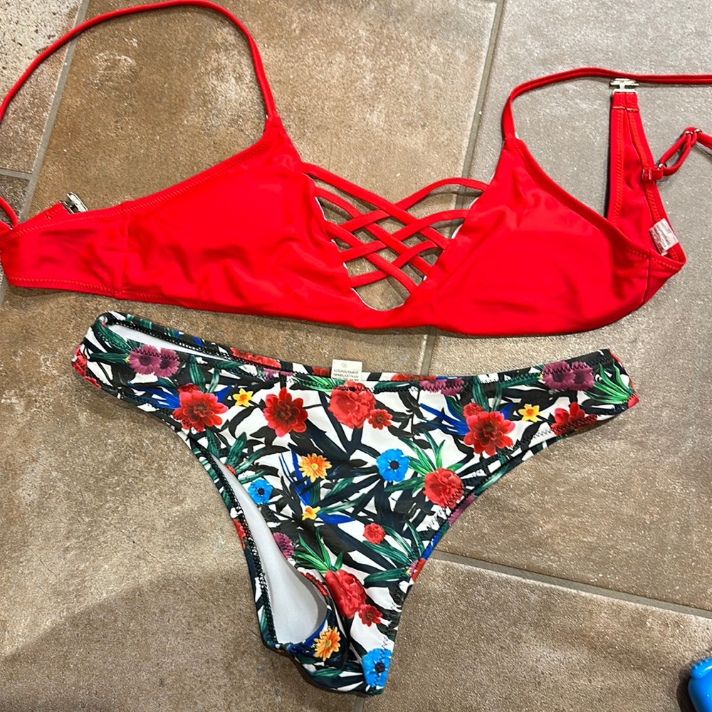 Swim suit